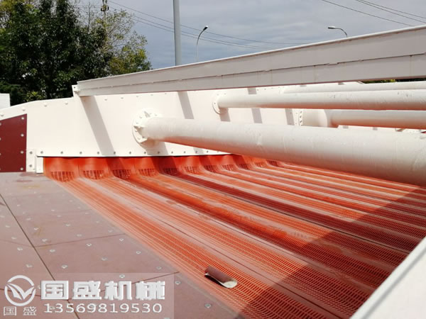 礦石分級弛張篩選機(jī) 礦石分級弛張篩選機(jī)